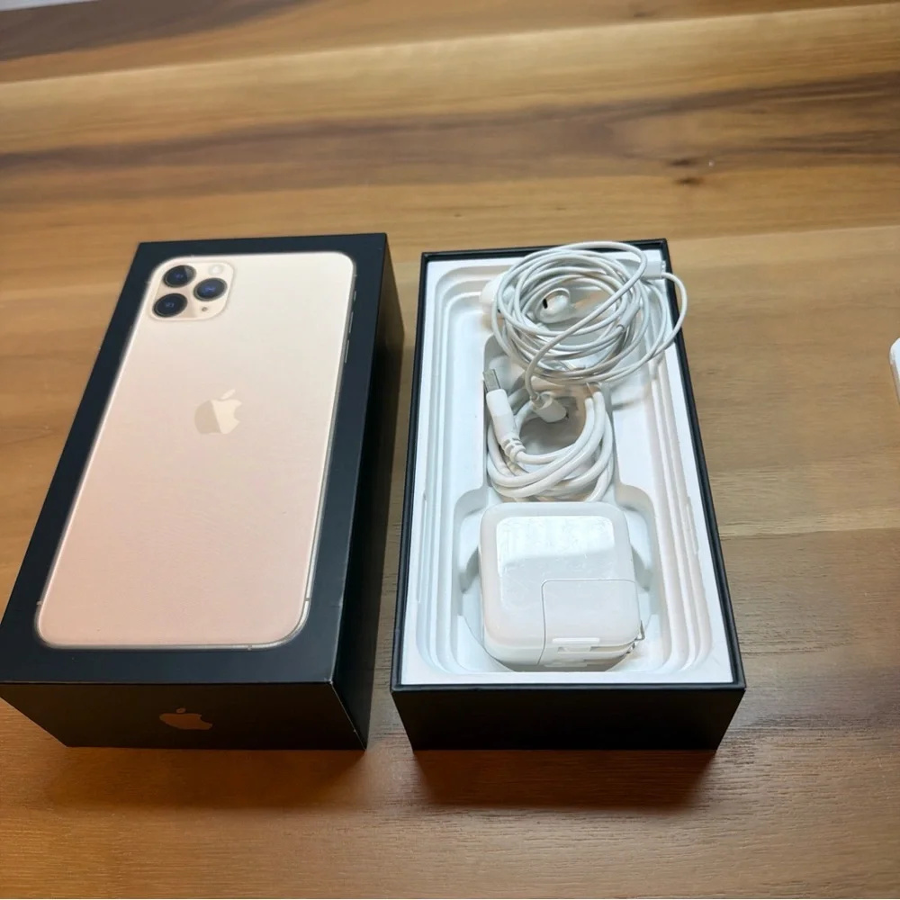 Original Apple iPhone Empty Box and Inserts/Headset/ Charg 11 Pro‎ Max Gold 64Gb